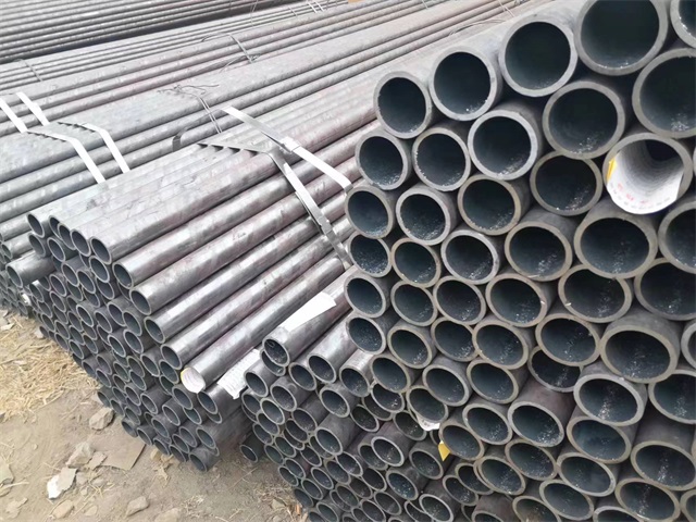 張家界45#無縫鋼管廠家